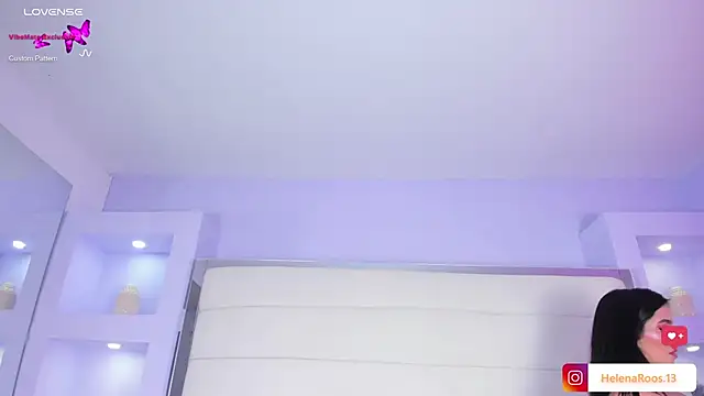 Snapshot of HelenaRoos chatting on September 22, 2025, 7:20 pm HelenaRoos online show from September 22, 2025, 7:20 pm