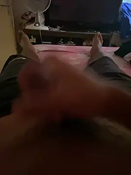 Snapshot of gomespauz chatting on January 28, 2025, 5:24 pm gomespauz online show from January 28, 2025, 5:24 pm