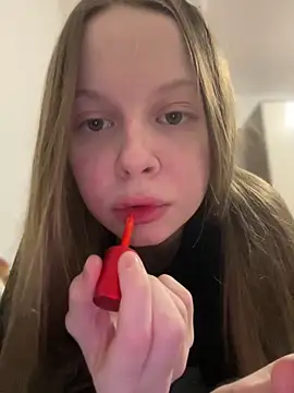 Snapshot of wrenlie chatting on February 26, 2025, 4:38 pm wrenlie online show from February 26, 2025, 4:38 pm