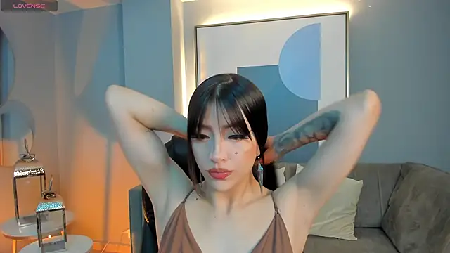 ValeriaRiveraX online show from February 15, 2026, 4:35 am