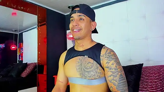 Damian09  online show from February 5, 2025, 4:16 am