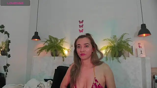 Snapshot of penelope_handaos chatting on September 27, 2025, 8:42 am penelope handaos online show from September 27, 2025, 8:42 am