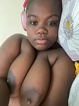 Snapshot of HornyxLadie chatting on February 27, 2026, 10:20 pm HornyxLadie online show from February 27, 2026, 10:20 pm