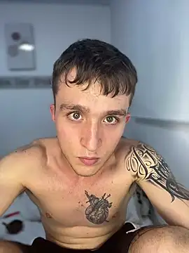 Dylanwhite23  online show from January 17, 2025, 10:34 pm