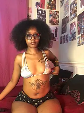 naughtybitches5 online show from June 20, 2026, 5:23 am