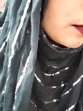 Indian-Nazia online show from November 9, 2025, 6:23 pm