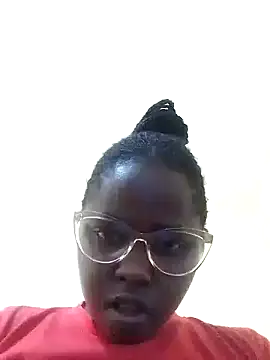 Snapshot of Sweetcecie01 chatting on March 19, 2025, 2:35 pm Sweetcecie01 online show from March 19, 2025, 2:35 pm