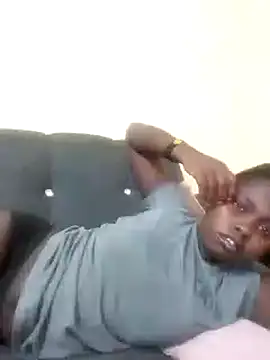 Snapshot of Sweetcecie01 chatting on March 14, 2025, 10:16 pm Sweetcecie01 online show from March 14, 2025, 10:16 pm