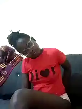 Snapshot of Sweetcecie01 chatting on March 20, 2025, 3:04 pm Sweetcecie01 online show from March 20, 2025, 3:04 pm