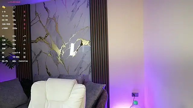 Snapshot of Anybuny chatting on October 20, 2025, 11:33 am Anybuny online show from October 20, 2025, 11:33 am