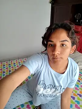 Snapshot of PoisonIvy15_ chatting on February 20, 2025, 4:58 pm PoisonIvy15 online show from February 20, 2025, 4:58 pm