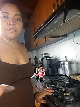 AngelaCoffee online show from February 15, 2026, 6:07 pm