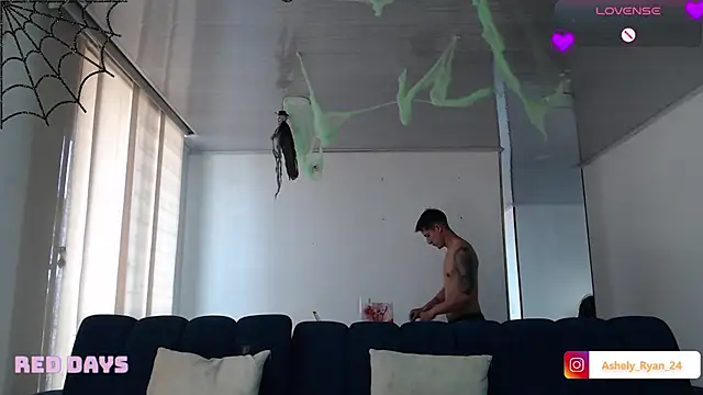 Snapshot of ashely_ryan24 chatting on October 24, 2025, 7:13 pm ashely ryan24 online show from October 24, 2025, 7:13 pm