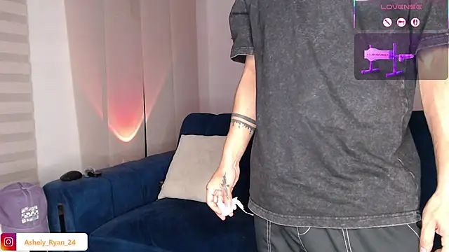 Snapshot of ashely_ryan24 chatting on February 13, 2026, 11:27 pm ashely ryan24 online show from February 13, 2026, 11:27 pm