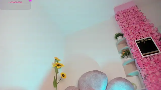 arianna gren online show from March 20, 2025, 7:04 pm