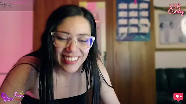 LauGrayJ online show from March 18, 2026, 5:10 am