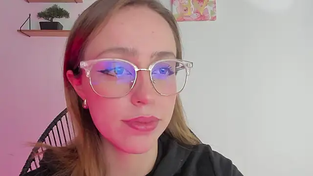 SofiaGc online show from December 5, 2024, 2:47 am