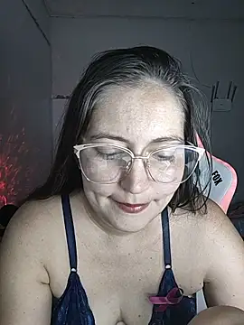 Snapshot of dani123unica chatting on October 24, 2025, 10:25 am dani123unica online show from October 24, 2025, 10:25 am