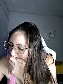 Snapshot of dani123unica chatting on October 2, 2025, 10:29 am dani123unica online show from October 2, 2025, 10:29 am