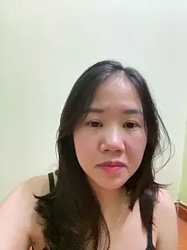 Baby-sexy96 online show from October 17, 2025, 4:09 pm