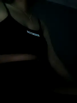 Mxxnstxne online show from October 19, 2025, 4:43 pm