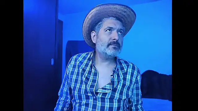 BushBator online show from December 15, 2025, 6:41 am