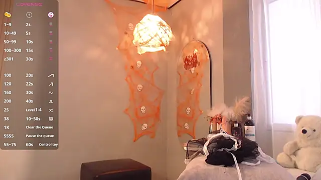 Snapshot of Thayssa_ross chatting on October 21, 2025, 2:49 pm Thayssa ross online show from October 21, 2025, 2:49 pm