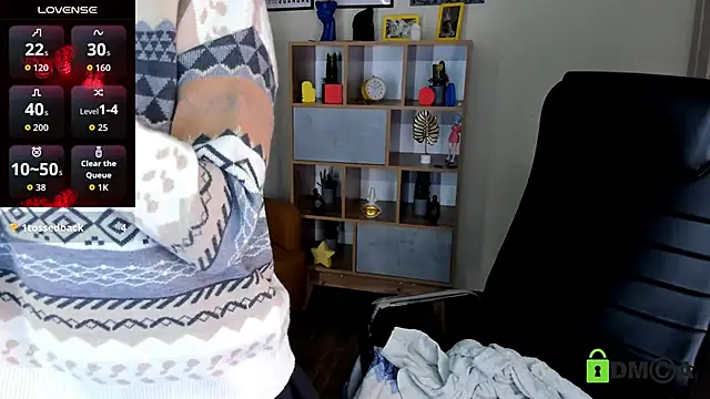 Snapshot of FrancescaCollins chatting on November 2, 2025, 5:23 am FrancescaCollins online show from November 2, 2025, 5:23 am