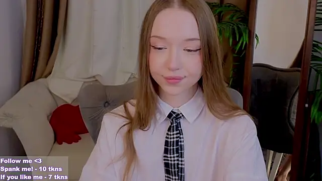 VioletMills online show from February 20, 2025, 8:58 pm