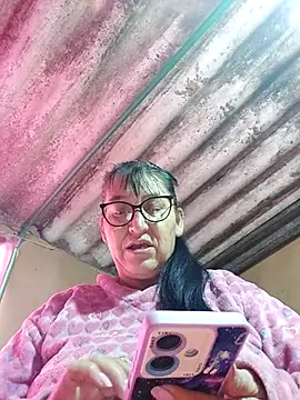 clarita 01 online show from November 8, 2025, 11:14 am