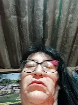 clarita 01 online show from October 16, 2025, 11:18 am