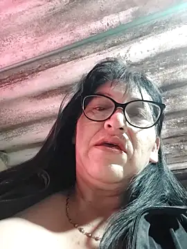 clarita 01 online show from November 7, 2025, 11:15 am