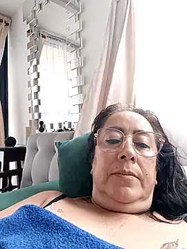 Snapshot of amaranta_c chatting on October 26, 2025, 12:38 pm amaranta c online show from October 26, 2025, 12:38 pm