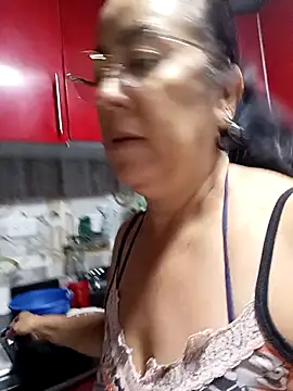 Snapshot of amaranta_c chatting on October 1, 2025, 11:47 am amaranta c online show from October 1, 2025, 11:47 am