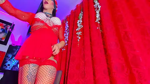 Snapshot of Sasha_monrroe chatting on October 12, 2025, 12:17 pm Sasha monrroe online show from October 12, 2025, 12:17 pm