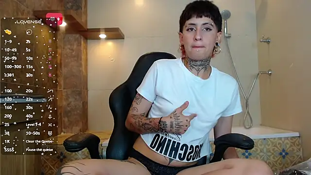 Snapshot of Ethan_lennox chatting on October 30, 2025, 3:20 pm Ethan lennox online show from October 30, 2025, 3:20 pm