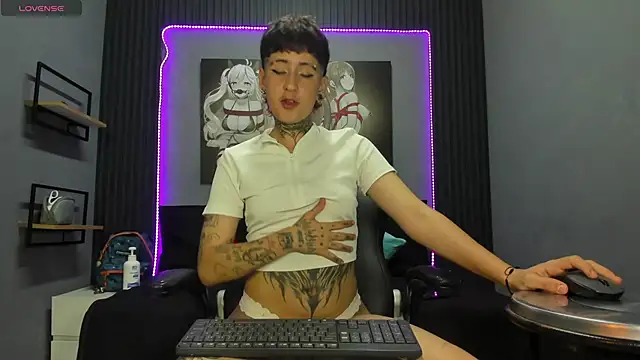 Snapshot of Ethan_lennox chatting on September 20, 2025, 8:36 pm Ethan lennox online show from September 20, 2025, 8:36 pm