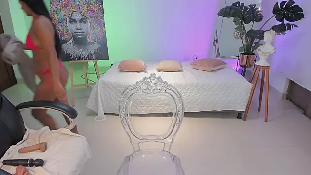 JANYLOVE   online show from October 7, 2025, 11:00 am