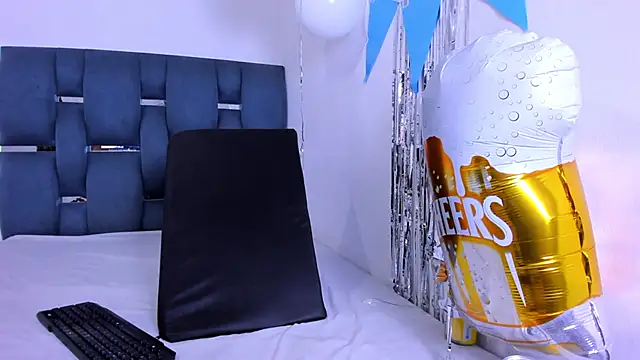 Snapshot of nymphomanya chatting on October 3, 2025, 8:10 pm nymphomanya online show from October 3, 2025, 8:10 pm