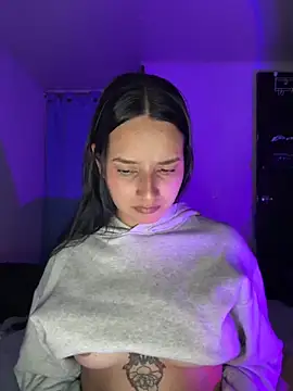  vaness online show from October 16, 2025, 6:43 am