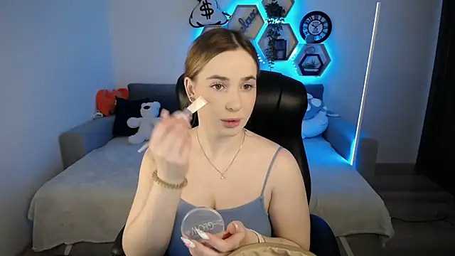 SabrinViolet online show from January 28, 2025, 9:08 am