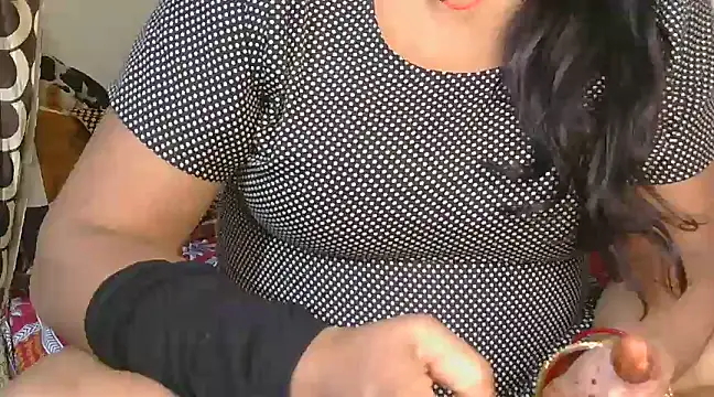 Cute Ruhi99 online show from March 1, 2025, 3:05 pm