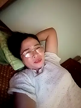 Sexy-asslove90 online show from October 9, 2025, 8:37 am