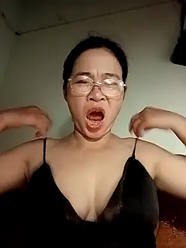 Snapshot of Sexy-asslove90 chatting on September 27, 2025, 5:35 am Sexy-asslove90 online show from September 27, 2025, 5:35 am