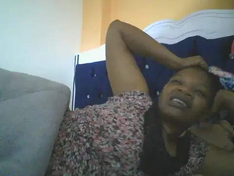 Snapshot of clakemmy250 chatting on February 6, 2025, 9:49 pm clakemmy250 online show from February 6, 2025, 9:49 pm