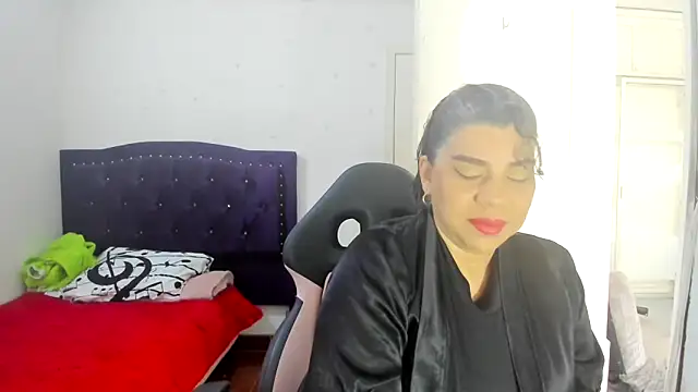 vikyadams online show from September 16, 2025, 12:28 pm