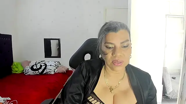 vikyadams online show from September 22, 2025, 2:23 pm