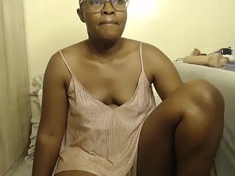 joy jj online show from November 18, 2025, 9:45 am