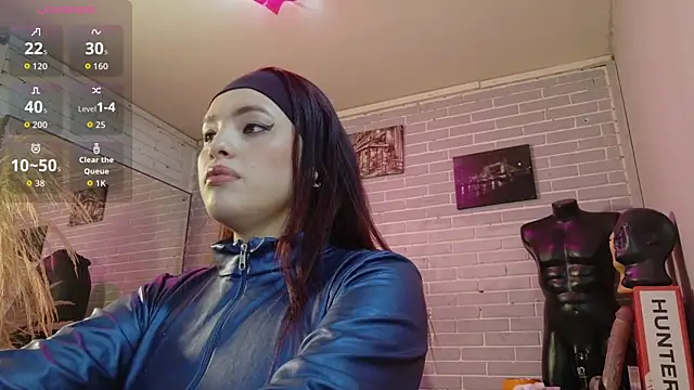 elizatexx online show from September 23, 2025, 7:21 pm