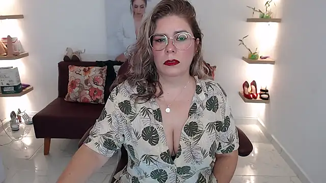 zehra sanem online show from March 26, 2026, 7:23 pm